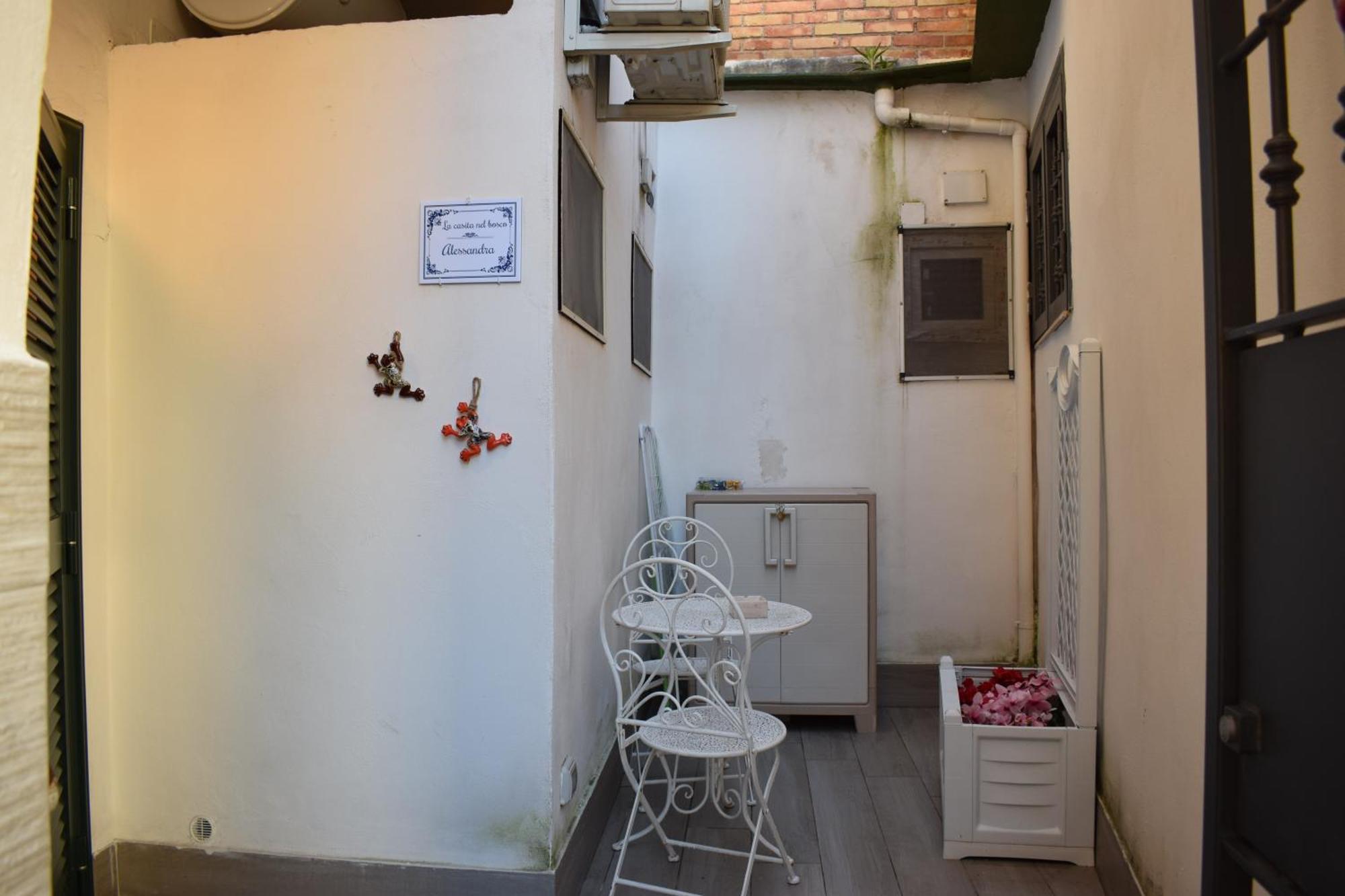 La Casita Nel Bosco Apartment Napoli Bagian luar foto